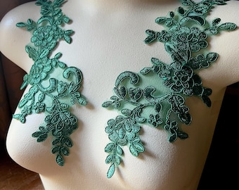 Green Corded Lace Applique Pair: Costume Design Embellishments (Second Quality) PR 425