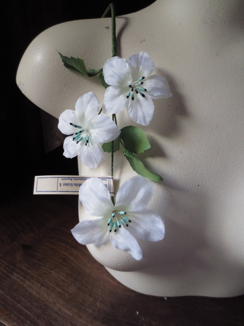 White Silk Flowers Vintage Millinery Clematis Made in Germany Etsy