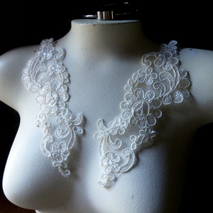 IVORY Lace Applique PAIR Corded Lace for Bridal, Sashes, Veils, Headpieces,  PR 350