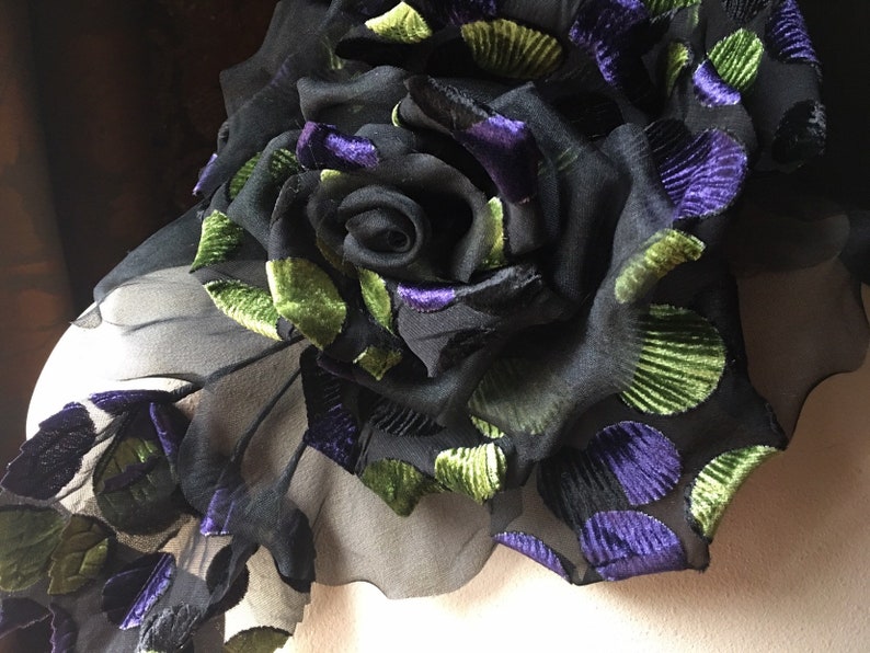Hats Corsages Costume Design MFLG 21 BLACK Silk Rose Handmade for Kentucky Derby Sashes Pins Ascot