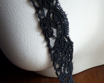 BLACK Alencon Lace in Black for Garment, Jewelry or Costume Design, Home Decor L 3014