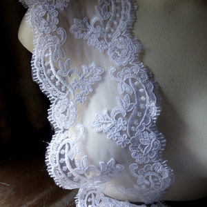 WHITE Eyelash Scalloped Lace Trim for Bridal, Veils, Garments AL 1WIDE image 1