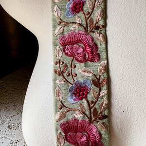 Embroidered Silk Sari Trim: Green with Rose Pink Floral Design TR 295