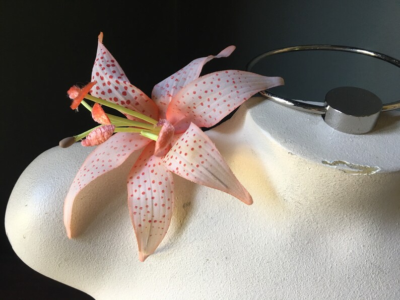 Flowers Millinery MF 283 Corsages Pink Peach Dotted Lily ...