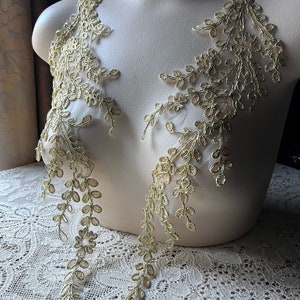 Gold Leaf Vine Applique Pair: Embroidered Lace for Costume Design PR 435