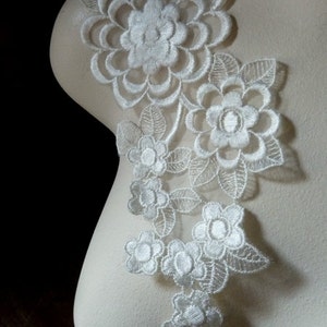 Ivory Lace Flower Applique Dyeable for Lyrical Dance, Ballet, Bridal, Costume Design IA 110 image 2