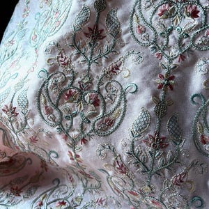 Tela bordada de seda FAT Quarter PINK para retículas de la Regencia, bolsos victorianos, carteras de mano, diarios basura de María Antonieta FQ11 nuevo rosa