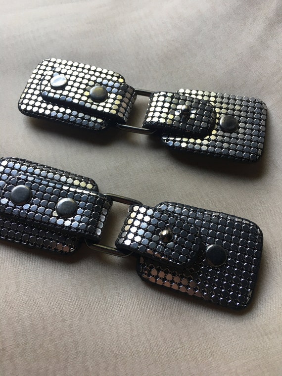 Silver Faux Leather Buckles: Goth Steampunk Belt Tabs (set  display picture 3