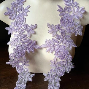 Lavender Purple Lace Applique Pair: Corded Floral Design (Second quality) PR 379