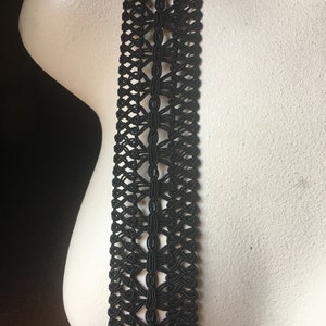Garniture passementerie en soutache noire pour reconstitution, néo-victorienne, chapellerie ou costumes PA 26