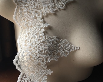 Ivory Lace Alencon Bridal Lace Scalloped for Bridal Gowns, Veils, Costumes AL 27