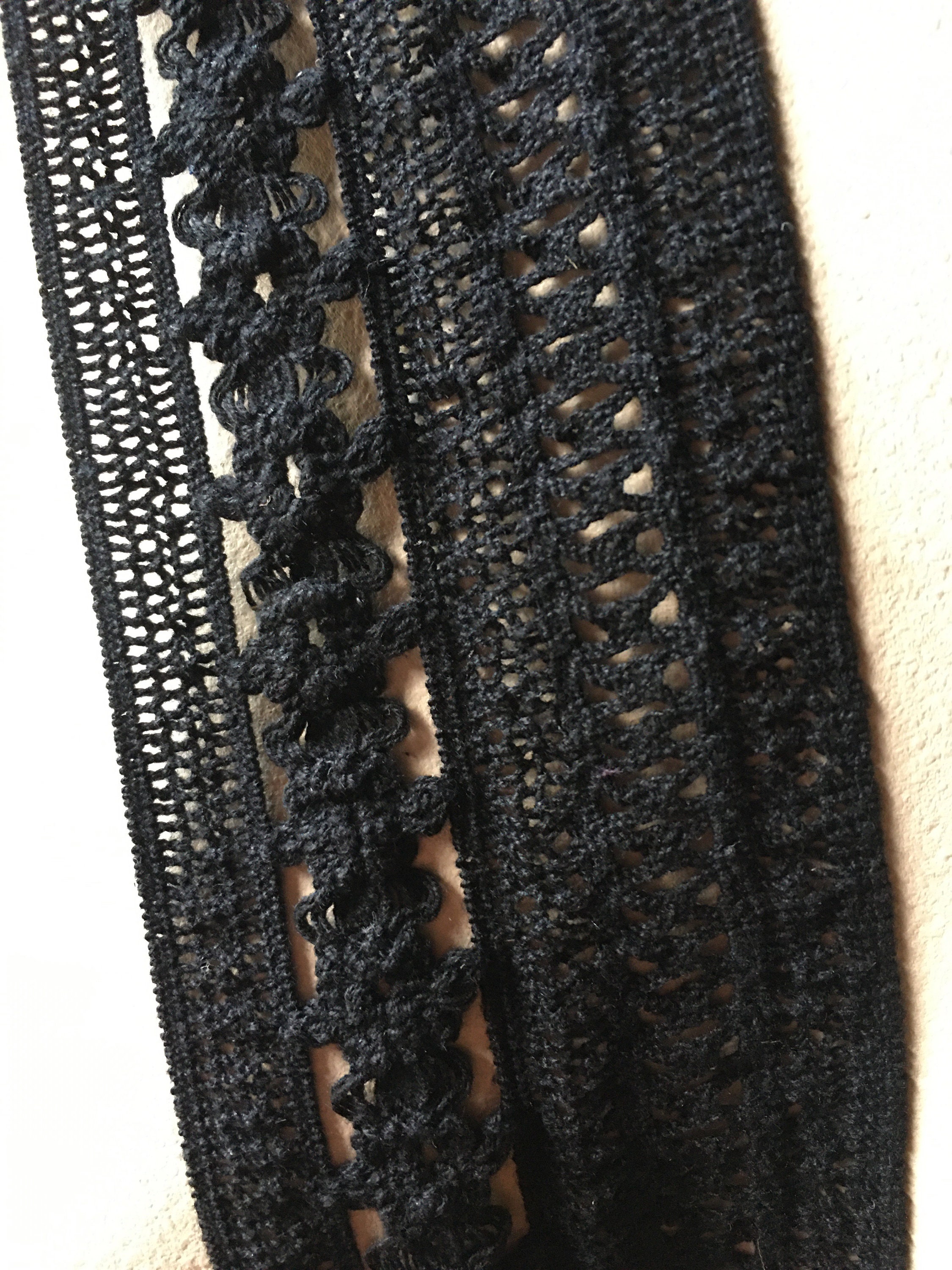 black elastic laces