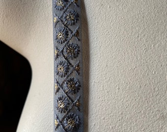 CHARCOAL GREY & GoLD  Sari Trim Embroidered for Boho Garments, Costumes, Crafts, Junk Journals TR 366