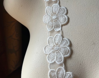 IVORY FLOWER Lace Trim for Bridal, Headbands, Costumes, Millinery L