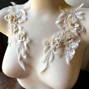 PALE YELLOW 3d Lace Applique PAIR for Lyrical or Ballet Costumes, Garments, Bridal F141