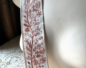 Peach & Ivory Sari Trim Embroidered for Garments, Costume Design, Crafts, Junk Journals TR 318