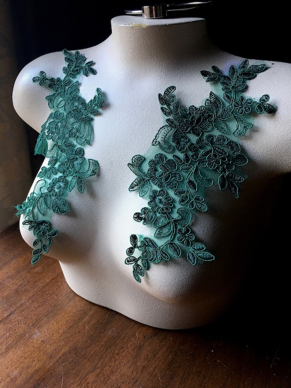 Green 2025 lace applique