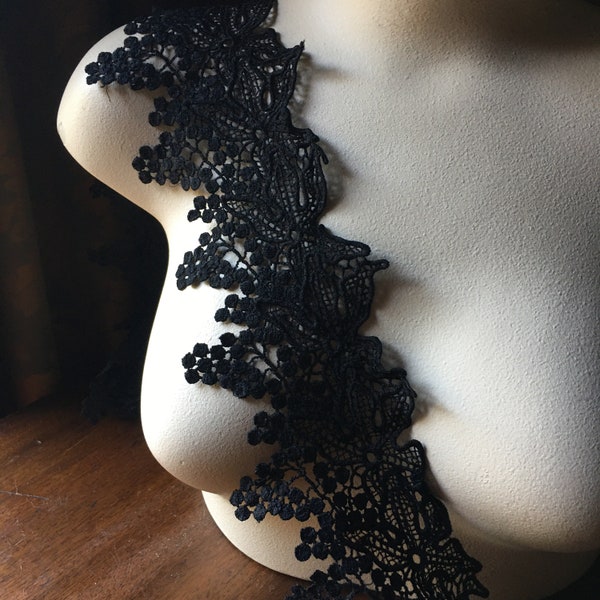 Black Lace Trim Venise Style for Bridal, Garters, Jewelry or Costume Design L 3044