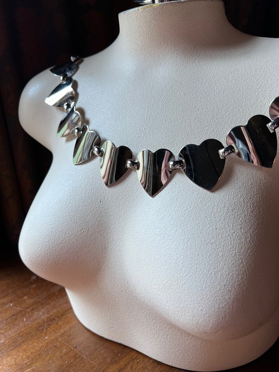 Metal heart deals belt