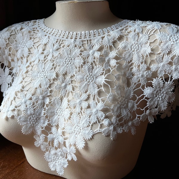 WHITE Front & Back Lace BODICE Applique for Garments, Jewelry or Costume Design  BLA 521