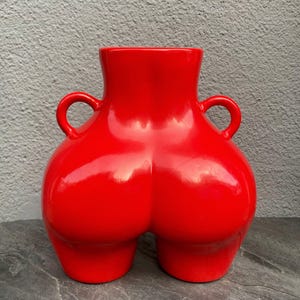 Naked Feminine Modern Butt Vase - Curvy Body Ceramic Decor For Office or Home , Coquette Room Decor, Anniversary Gift For Him