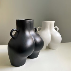 Female Body Curvy Figure Ceramic Vase - Artistic Bust Flower Vase, Feminist Boho Home or Office Decor, Woman Torso, Unique Gift For Her