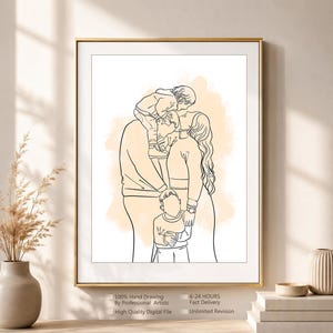 Op de afbeelding: Een ingelijste lijntekening van een gezin van vier, met twee volwassenen en twee kinderen, tegen een zachte perzikkleurige aquarelachtergrond. De tekst onderaan luidt 100% Hand Drawing By Professional Artists, 6-24 HOURS Fast Delivery, High Quality Digital File, Unlimited Revision.