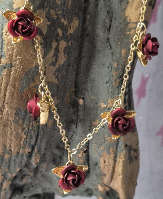 24ct Gold Plated, Danbury Mint Necklace, Decorated With 12