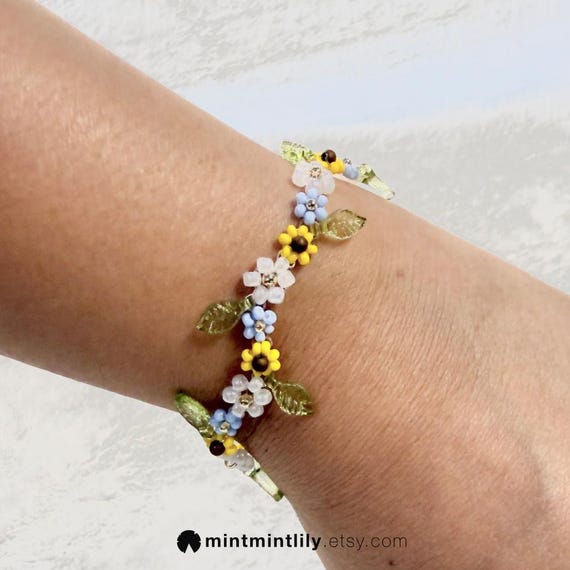 Blue Daisies Sunflowers Sunshine Floral Glass Beaded