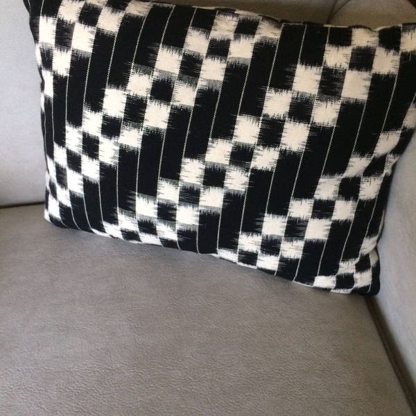 Pillow. Handwoven, Ikat