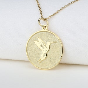 14k gouden kolibrieketting, gepersonaliseerde kolibrieketting, sierlijke kolibrie bedelketting cadeau, vogel hanger cadeau, verjaardagscadeau