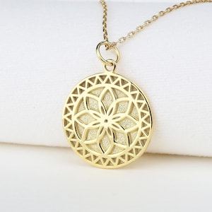 14k Gold Mandala Flower Necklace, Personalized Mandala Flower Pendant, Mandala Medallion Necklace, Wedding Gift, Custom Engraved Necklace