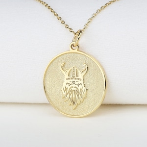14k Gold Viking Helmet Necklace, Personalized Viking Pendant, Head Necklace, Warrior Viking Pendant, Viking Necklace, Gold Gift
