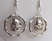 Lucky Cat Maneki Neko Charm Bamboo Silver Earrings