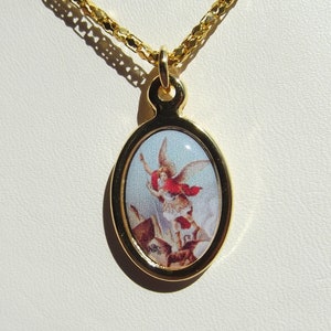 Saint Michael Archangel Full Color Medal Gold or Silver Necklace