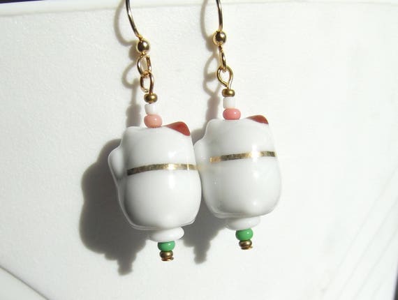 Lucky cat best sale earrings