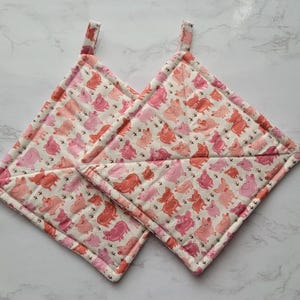 Cute Pink Pig Pot Holders Set(2), Kitchen Hot Pads, Spring Kitchen Accessories, Pig Decor, Cottagecore Farmhouse Kitchen, Piglet Potholders