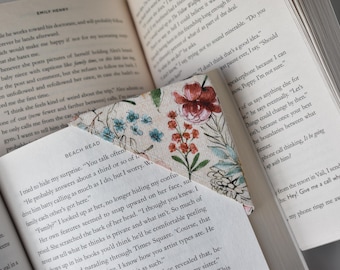 Floral Corner Bookmark, Book Lover Gift, Handmade Fabric Bookmark, Corner Bookmark for Women Teens, Bookish, Corner Page Marker, Reader Gift