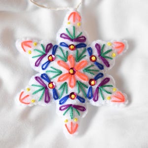 Hand-Embroidered Colorful Felt Christmas Tree Ornaments, Colorful Christmas Decor, Snowflake Ornaments, Felt Christmas Ornaments