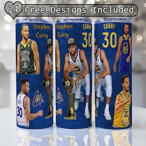 Puede incluir: Tres vasos de acero inoxidable de 20 onzas con fondo azul e imágenes del jugador de baloncesto Stephen Curry. Los vasos presentan el texto "Stephen Curry" y "Curry" junto con el número "30".