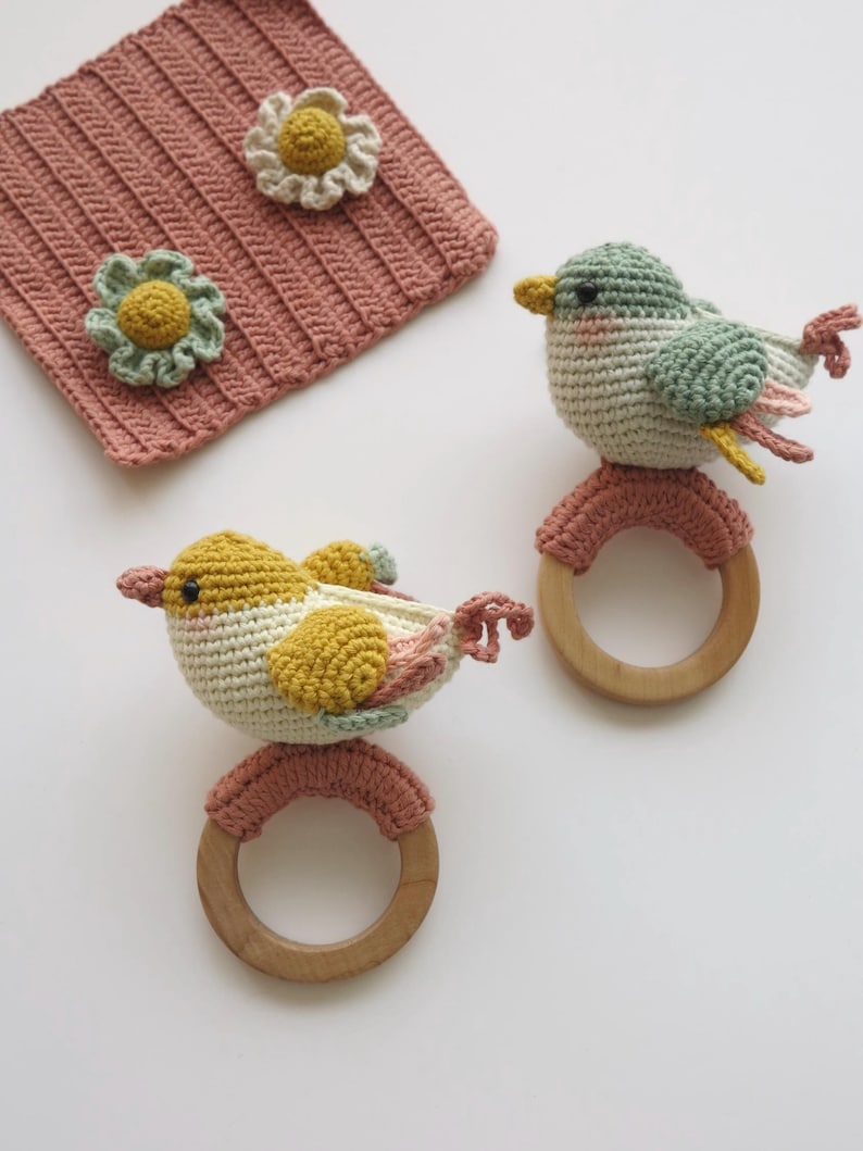 Crochet Rattle Pattern Rainbow Bird, Amigurumi Animal Baby Rattle Toy ...