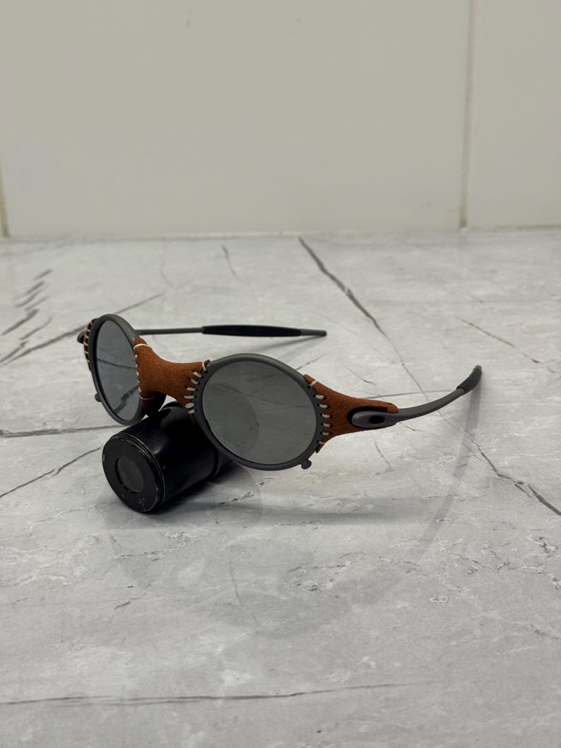 Oakley Mars Leather Michael Jordon Juliet X Metal Plasma Iridium Polarized Sunglasses Y2K Vintage 90s Rare Gorpcore USA Prizm Plate Romeo image 1