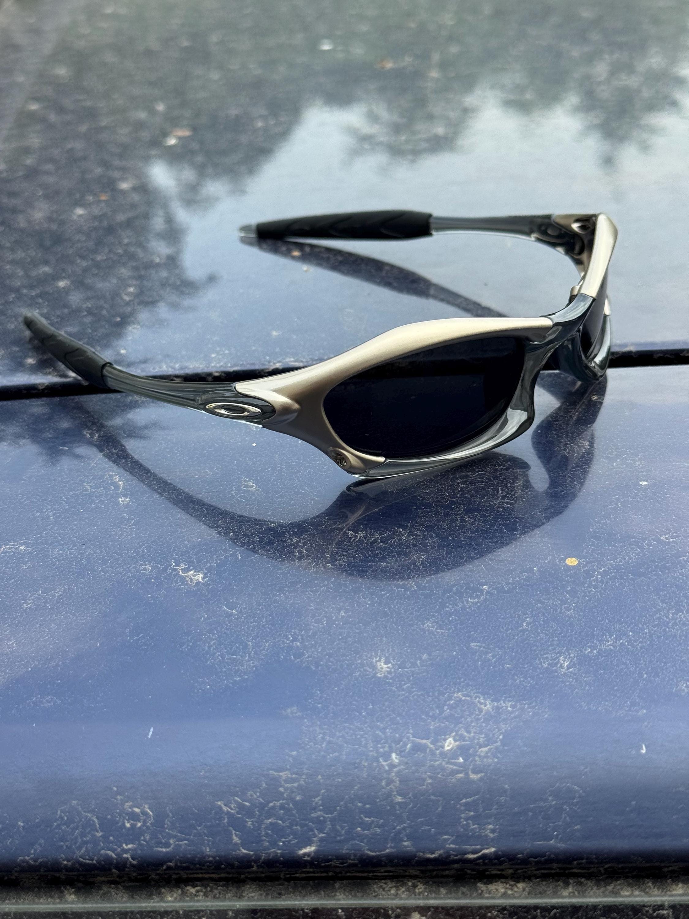 Винтажные солнцезащитные очки Oakley Splice: серые и черные