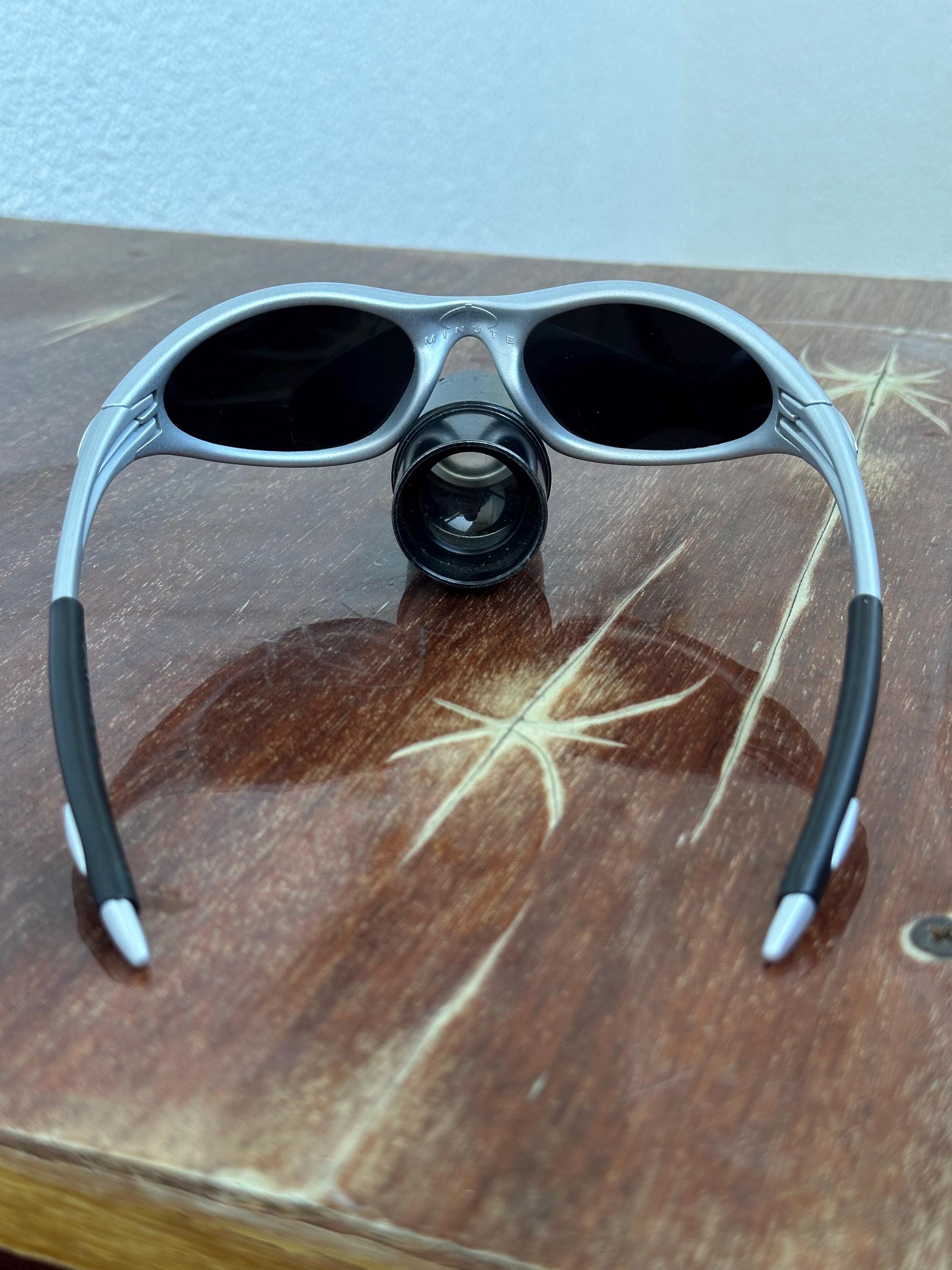 小物 oakley minute 1.0 Oakley Minute 1.0 - Etsy Canada