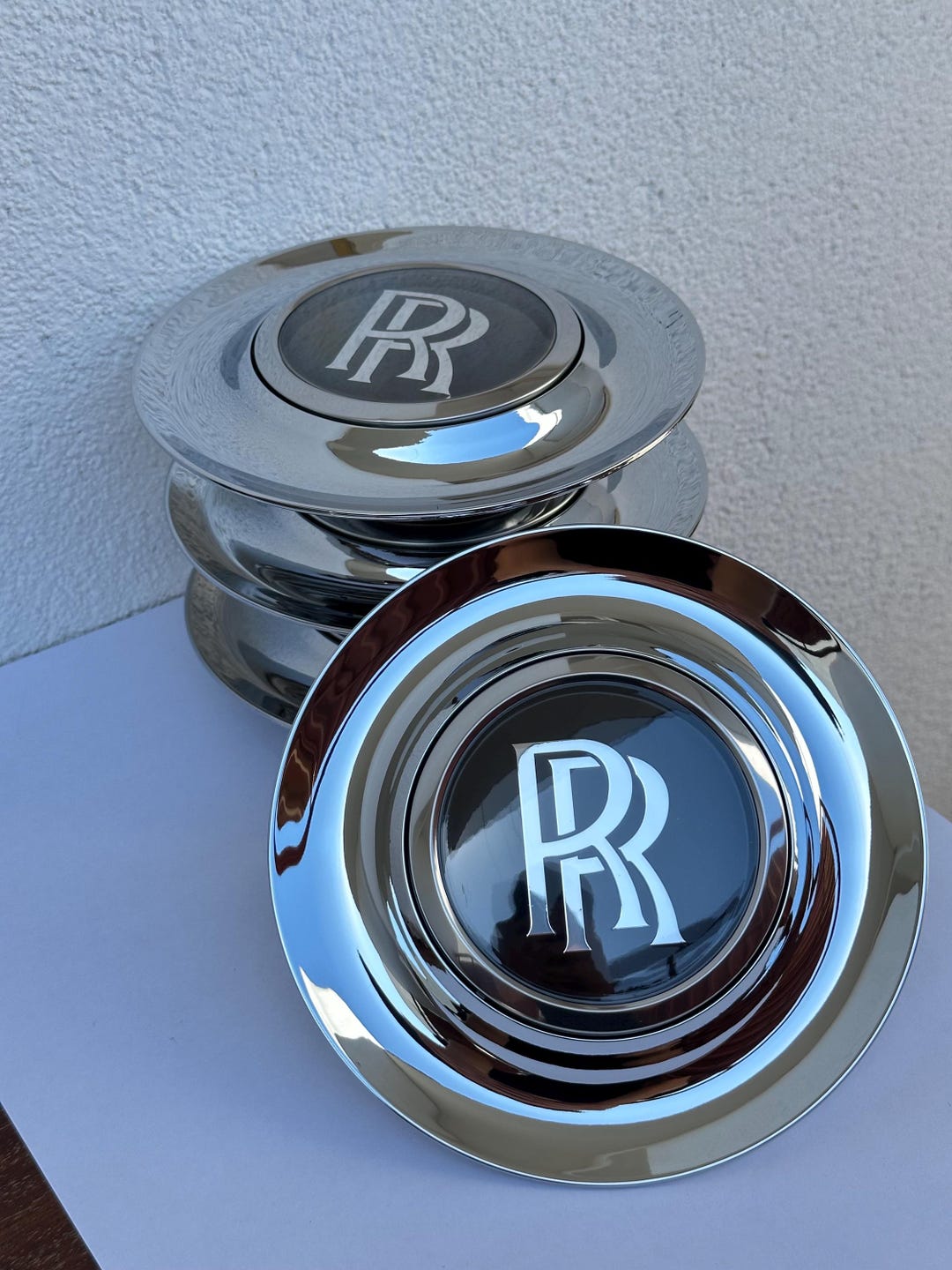 200系クラウン PHANTOM CUP ファントムカップ ロベルタカップ Fuel Filler Door Mopar 68250120AA for sale online | eBay