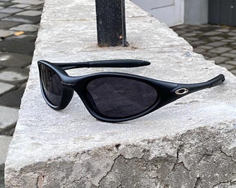 Винтажные солнцезащитные очки Oakley Minute 1.0: Black Eye