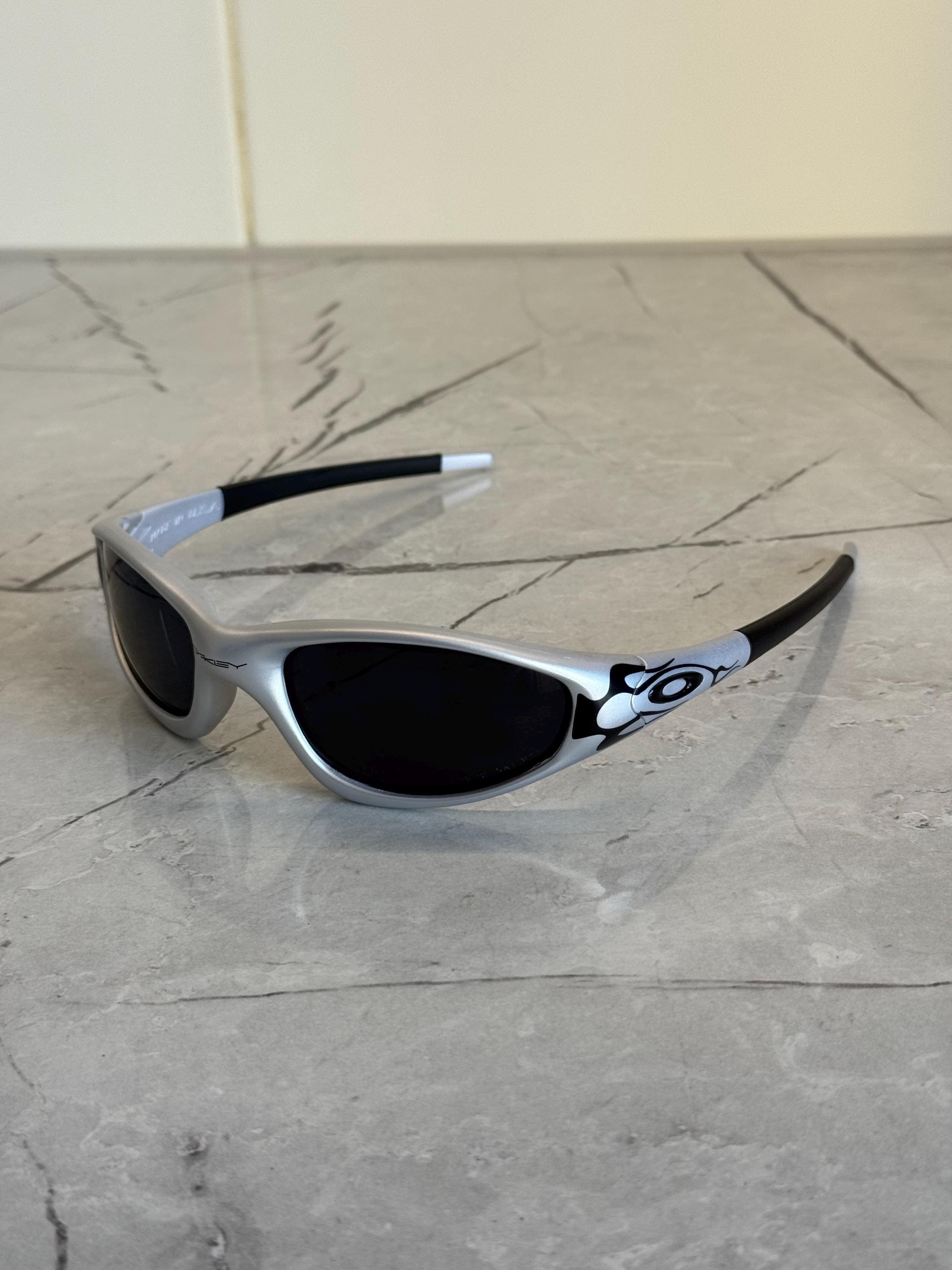 Oakley Staright Red 1.0 Eye Jacket Splice Vintage Y2K Juliet