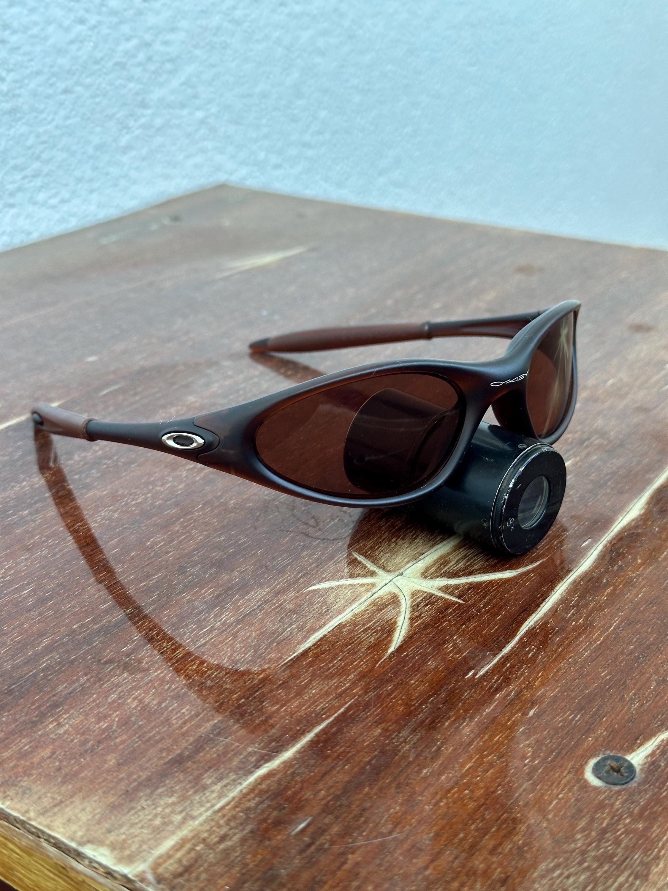 Солнцезащитные очки Oakley Minute 1.0 Brown Eye Jacket Redux Prizm