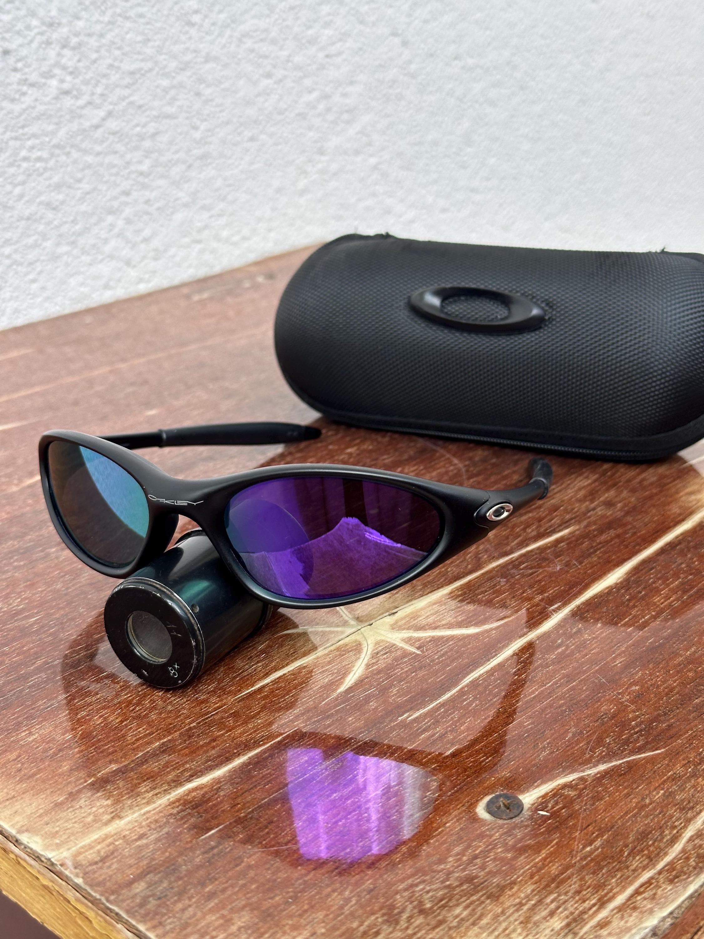 j*t様 Oakley minute1.0 マットブラック Vintage Oakley Minute 1.0 Sunglasses Black 90s Y2K Wrap Sports