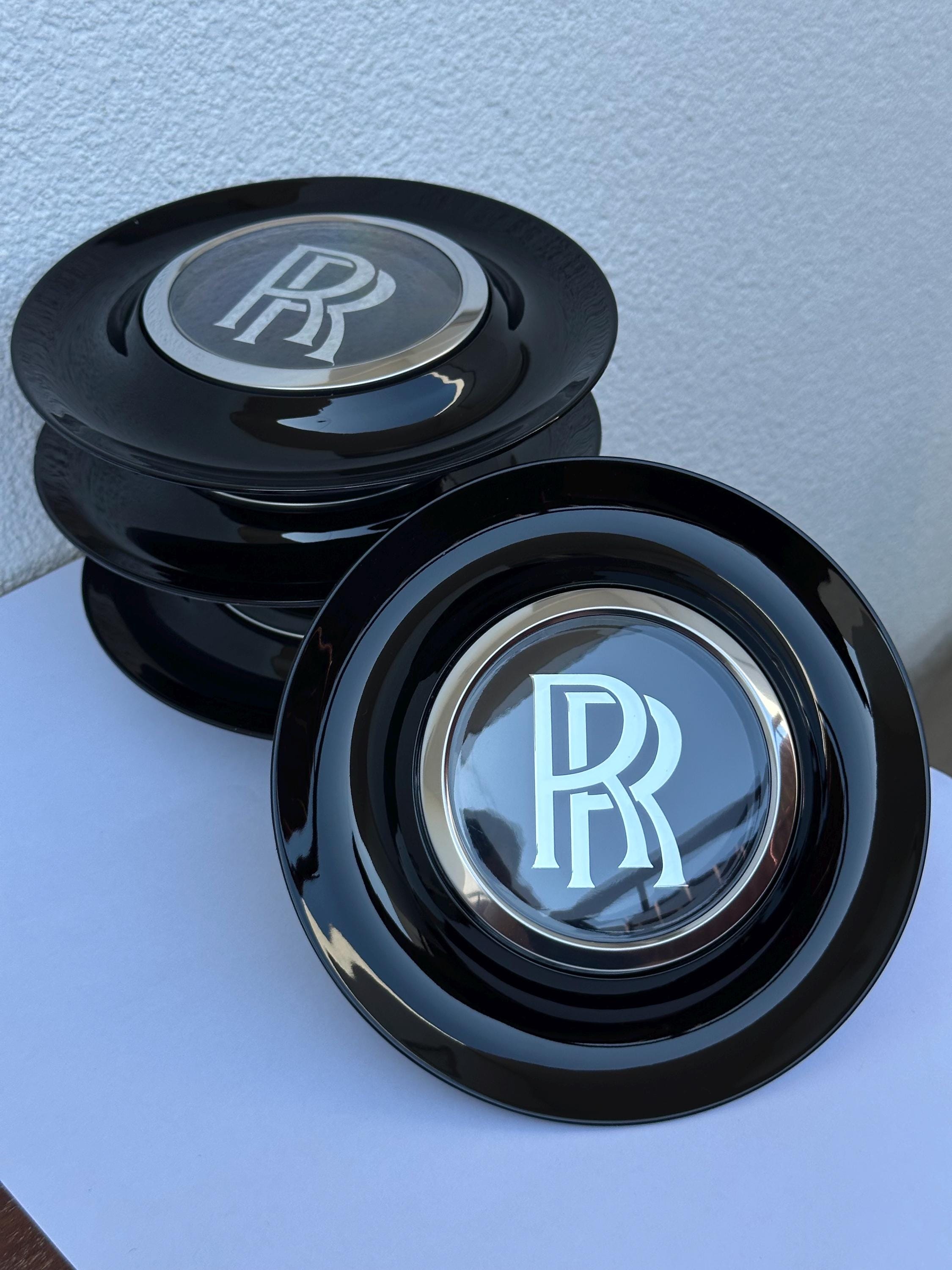 200系クラウン PHANTOM CUP ファントムカップ ロベルタカップ Set of 4 Rolls Royce Black Silver Ghost Floating Center Caps Wheel